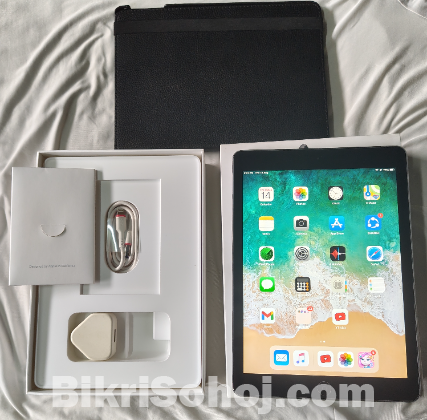 ipad Air 1st generation with Box